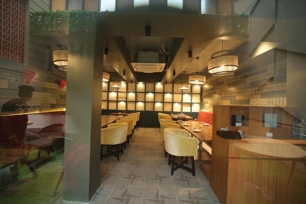 Hotel Marigold Bhubaneswar Ngoại thất bức ảnh